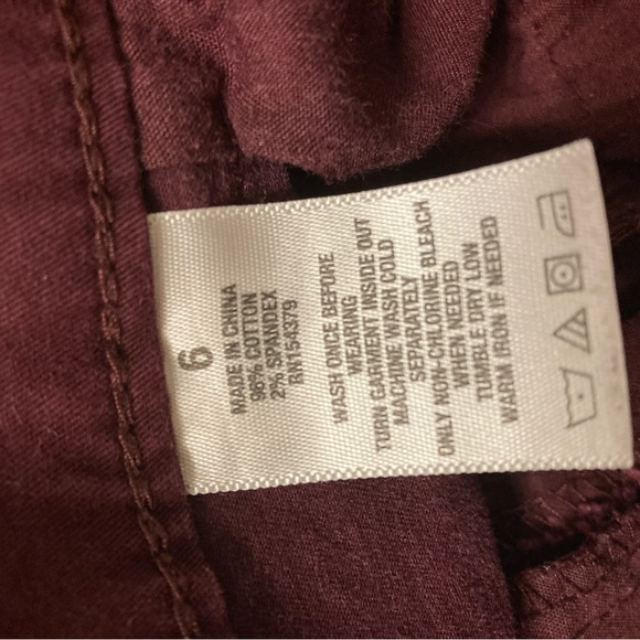 AEROPOSTALE | Women’s Maroon MIDI Shorts - Picture 4 of 4